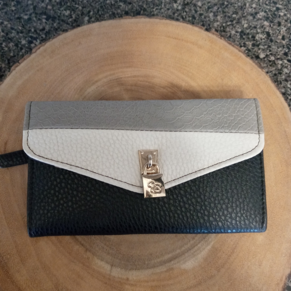 JESSICA SIMPSON MICHELLE WALLET